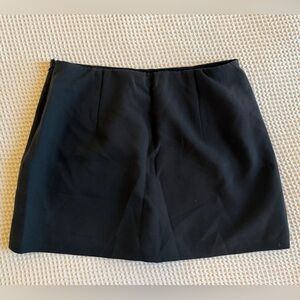 Abercrombie & Fitch Black Scarlett Mini Skort, Size Medium